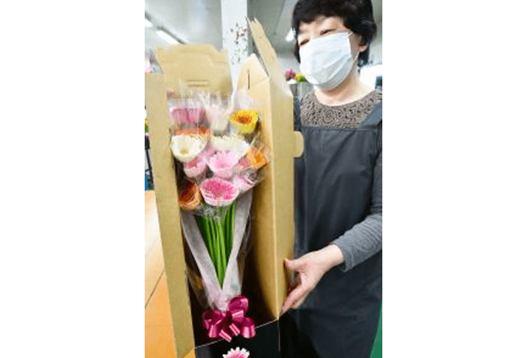 ギフト用に人気のガーベラボックス(30本入り)
